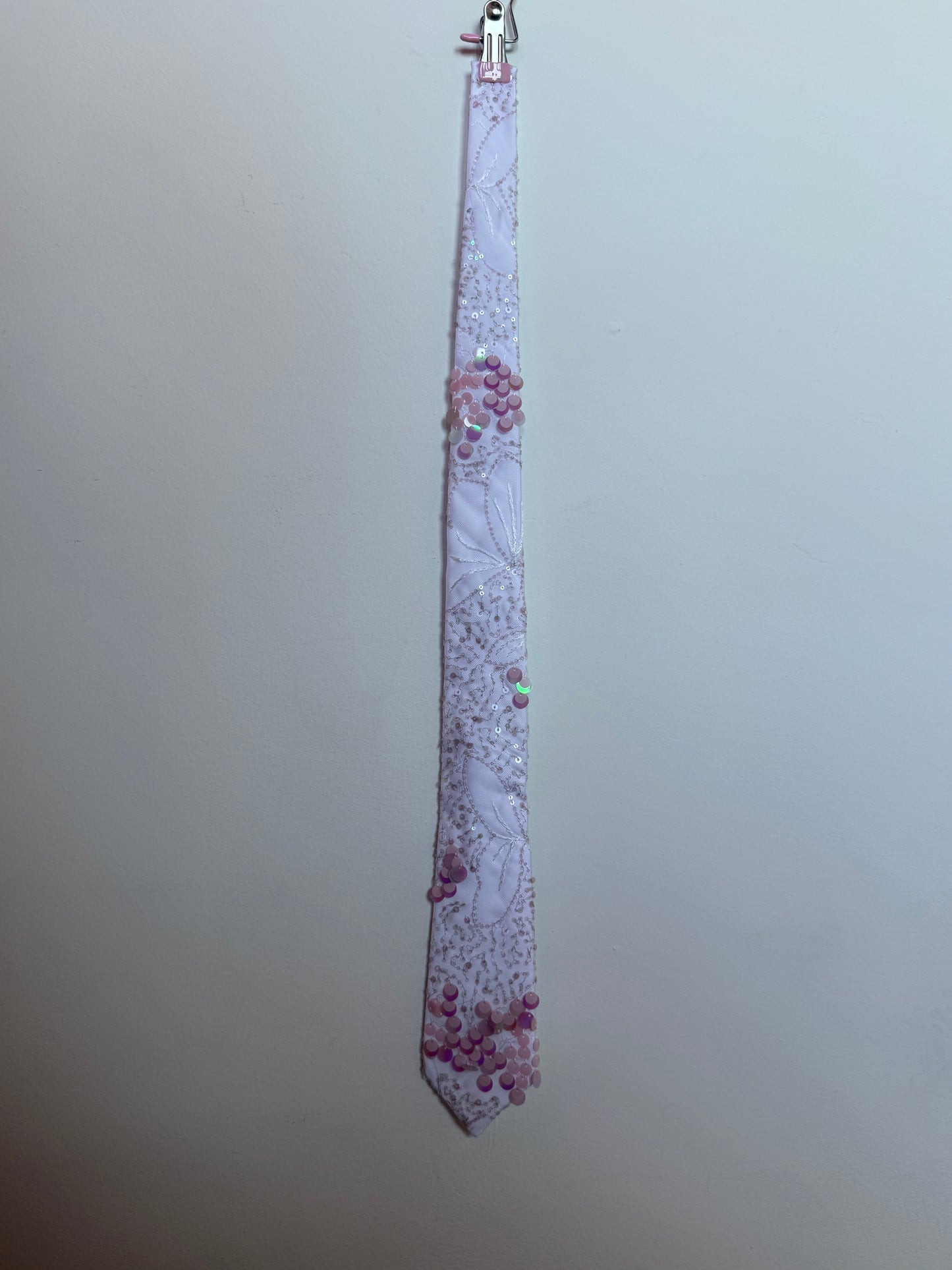 Opal Tie