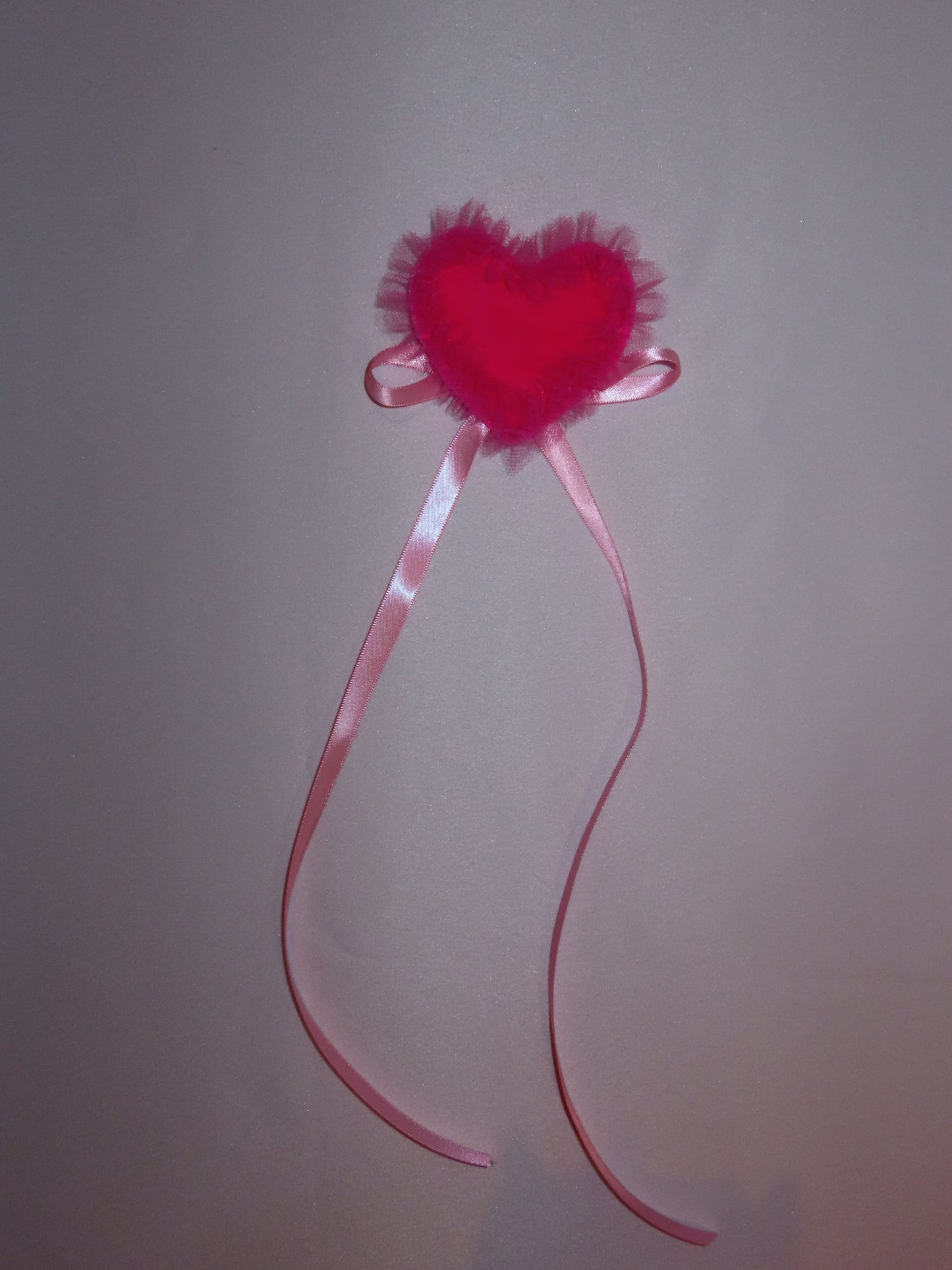 Ruffle Heart Clip with Bow