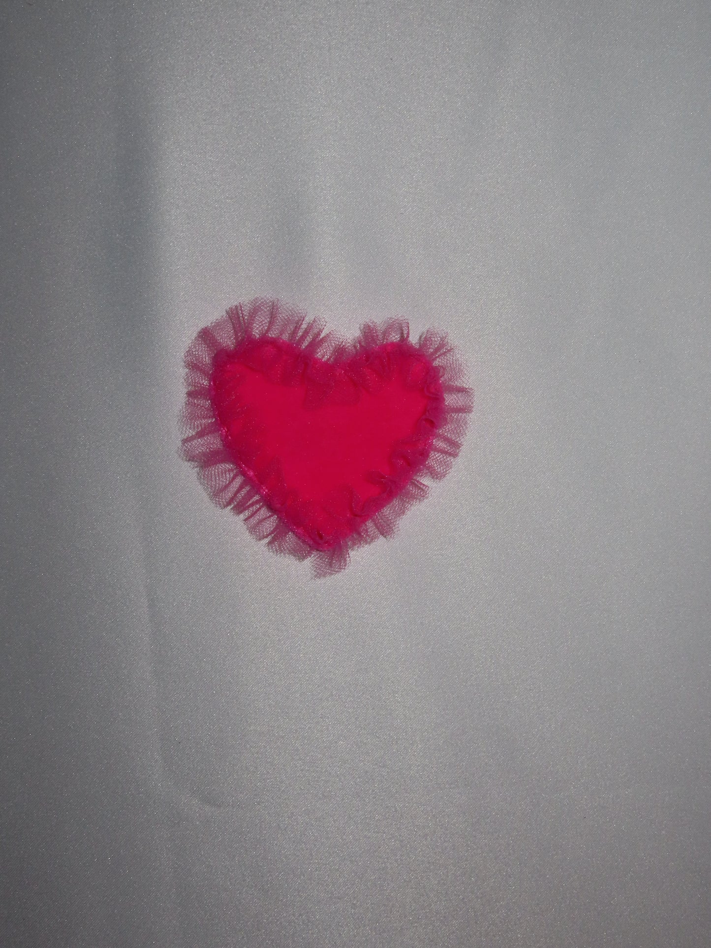 Ruffle Heart Clip