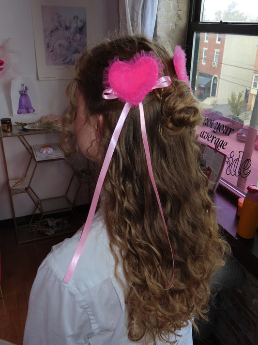 Ruffle Heart Clip with Bow