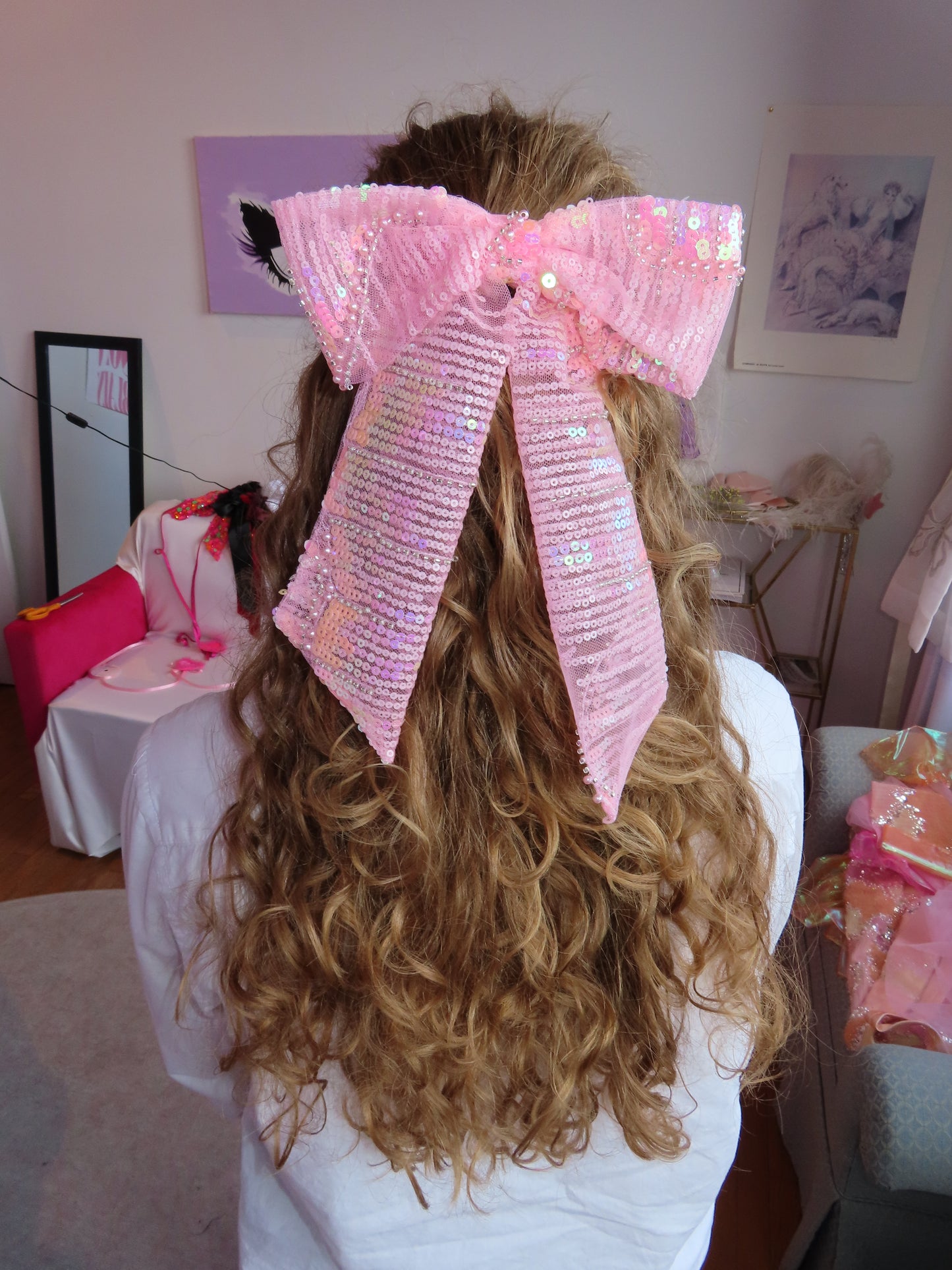Pink Aura Bow