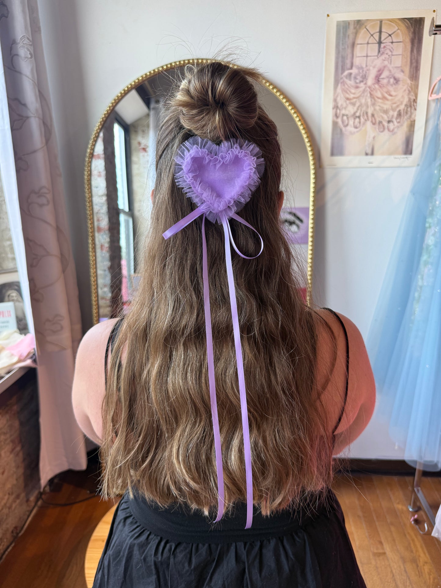 Ruffle Heart Clip with Bow