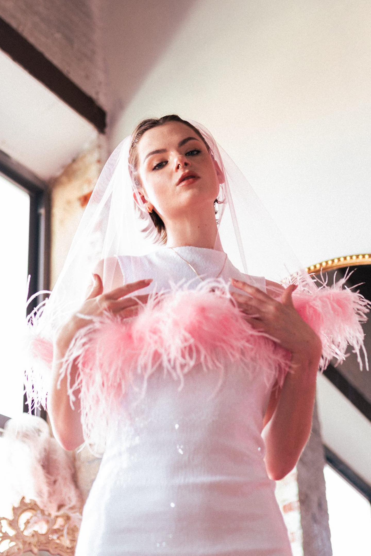 Fluffy Feather Veil
