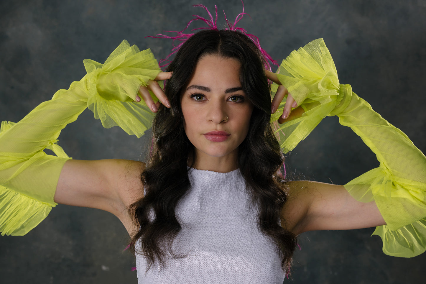 Ruffle Gloves