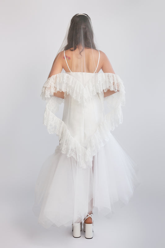 Lace Sweetheart Veil