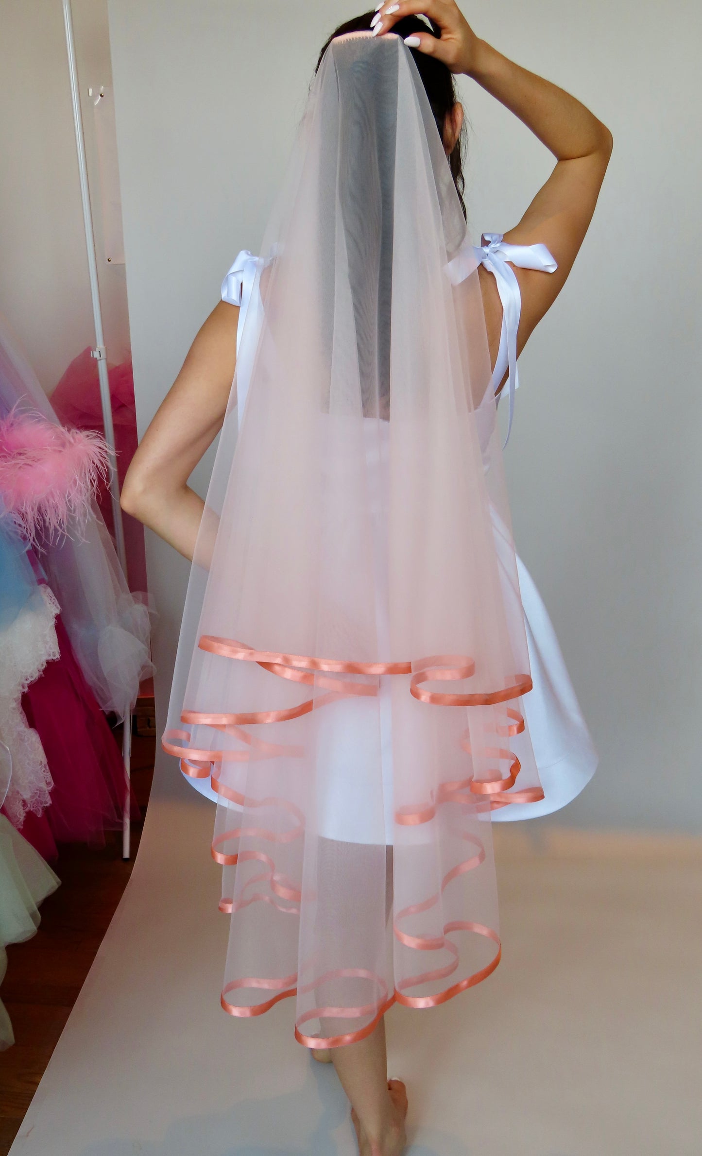 Lucy Veil