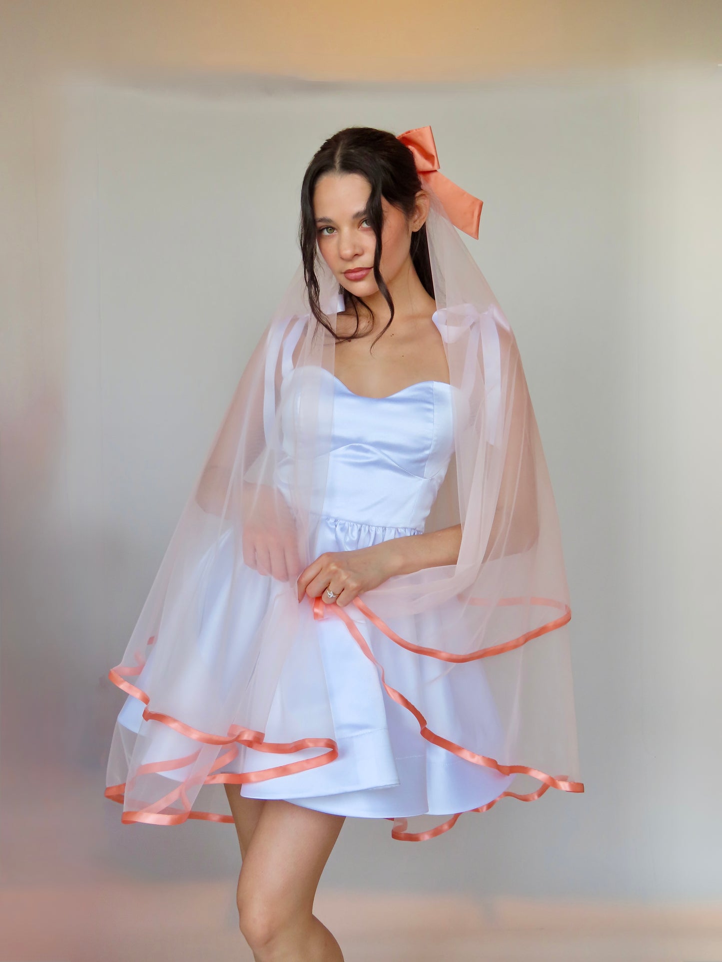 Lucy Veil