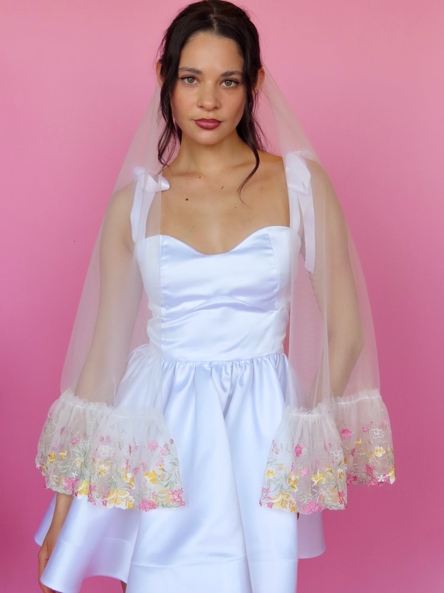 Embroidered Sweetheart Veil