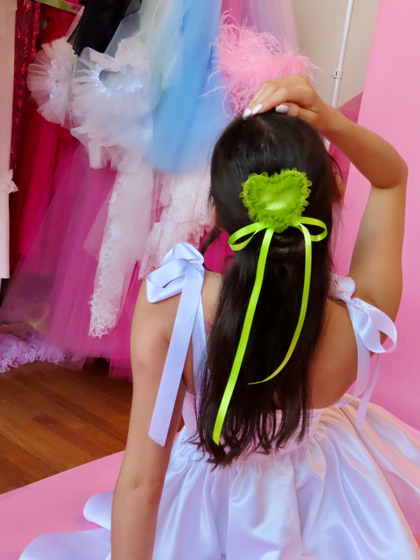 Ruffle Heart Clip with Bow