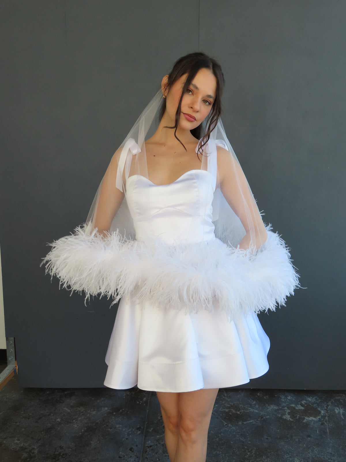 Feather Sweetheart Veil