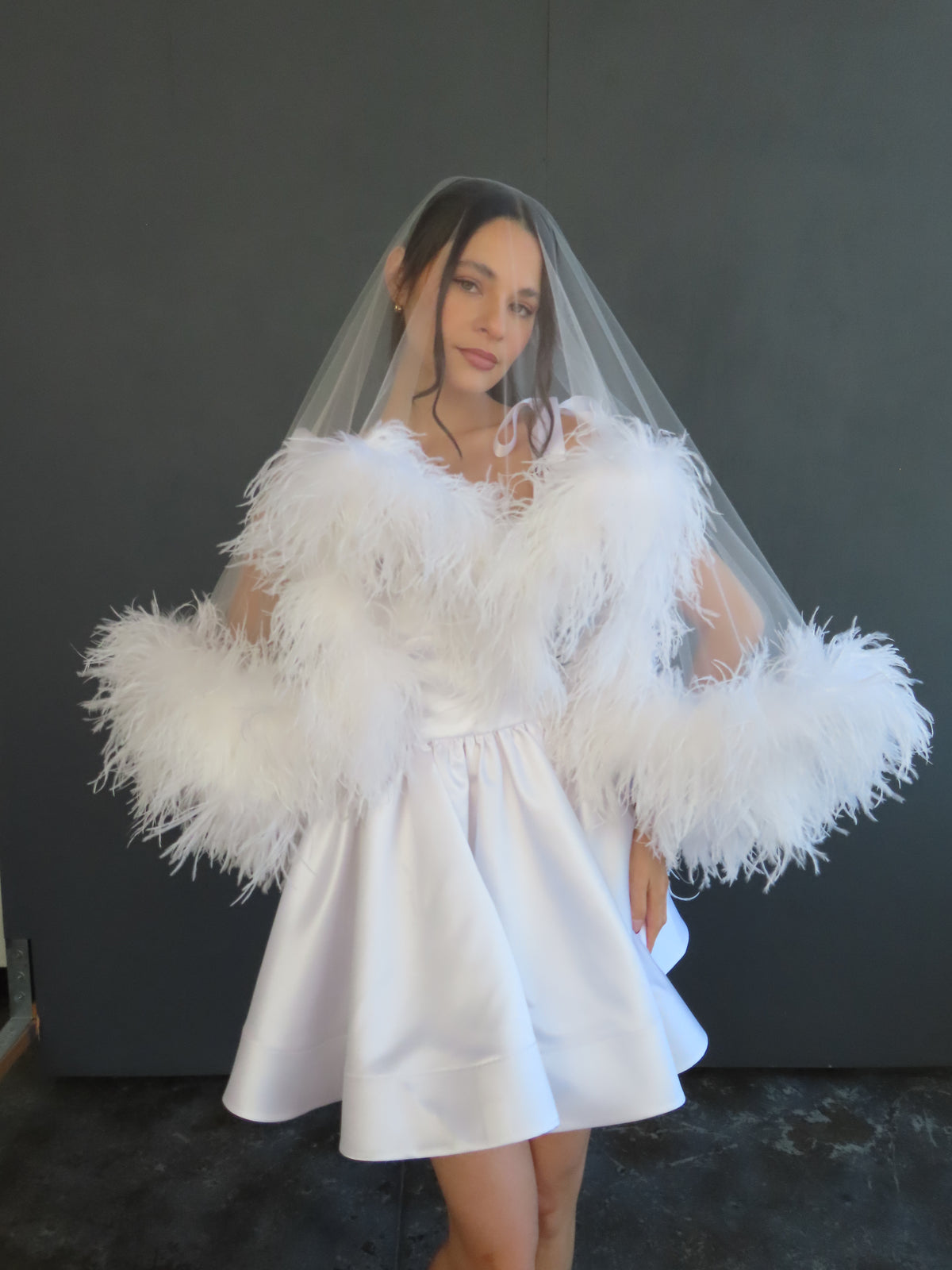 Feather Sweetheart Veil