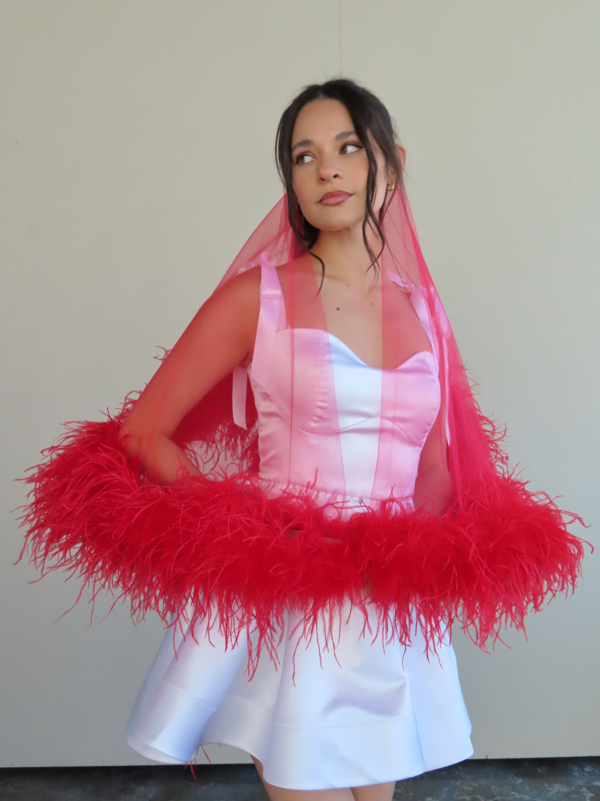 Feather Sweetheart Veil
