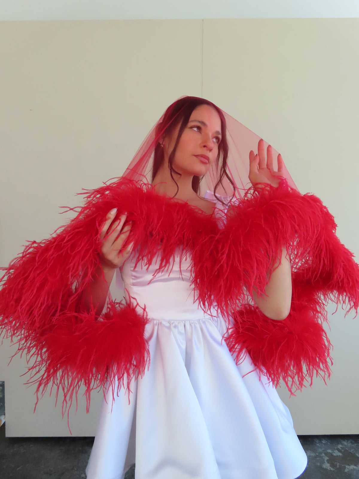 Feather Sweetheart Veil