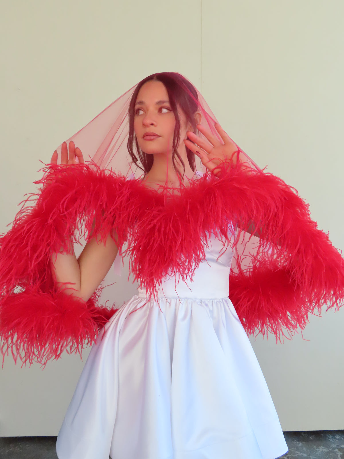 Feather Sweetheart Veil