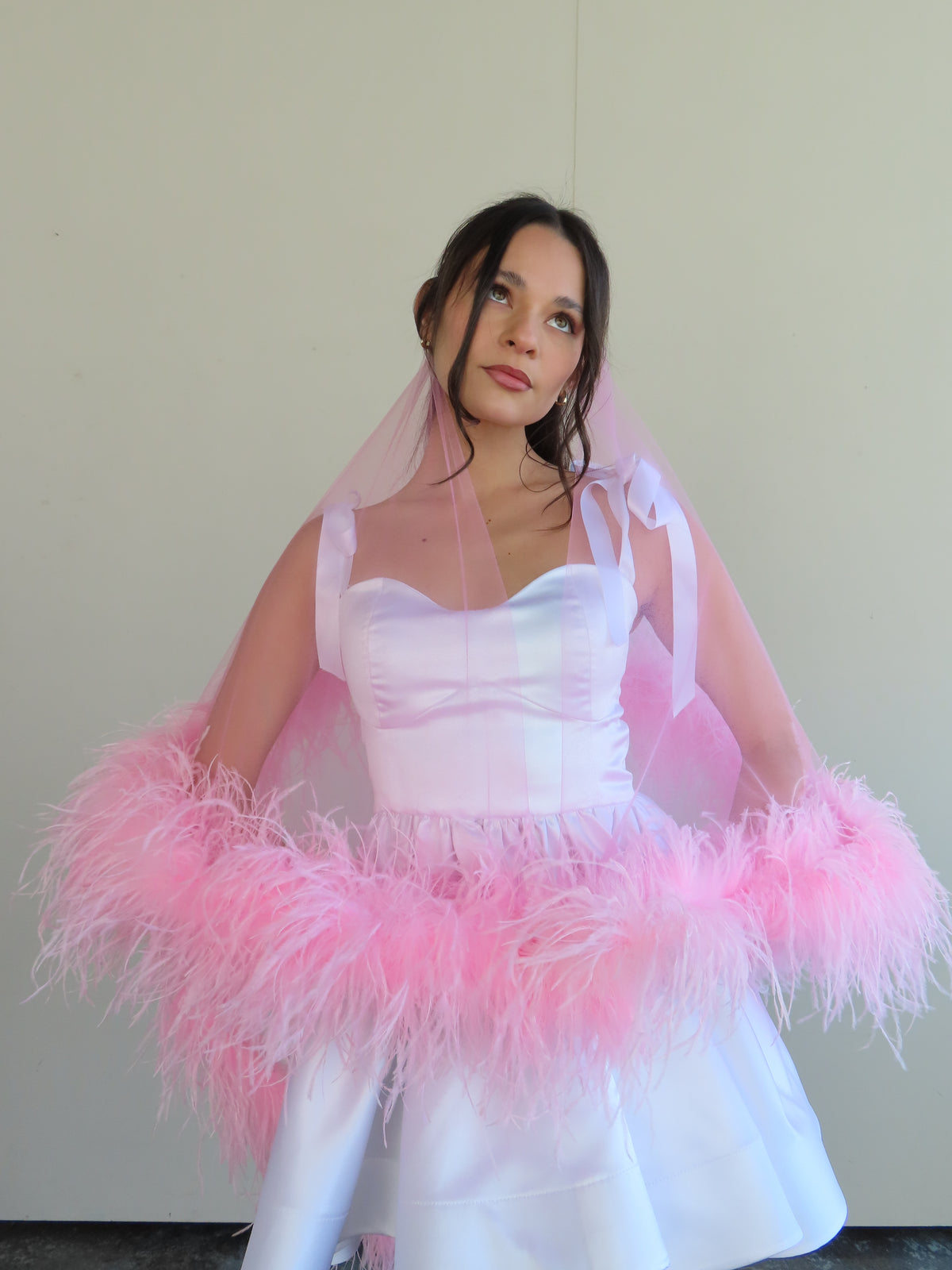 Feather Sweetheart Veil