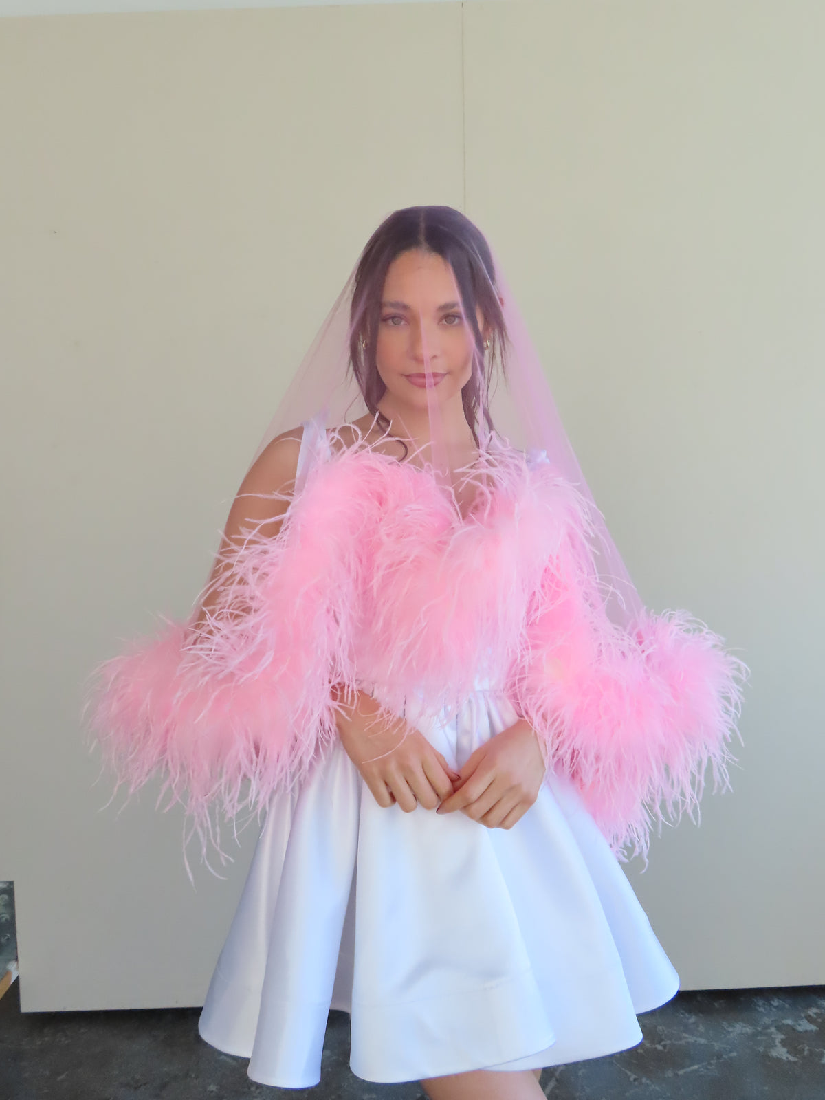 Feather Sweetheart Veil