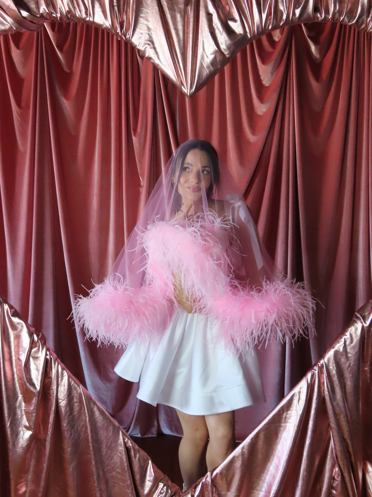 Feather Sweetheart Veil