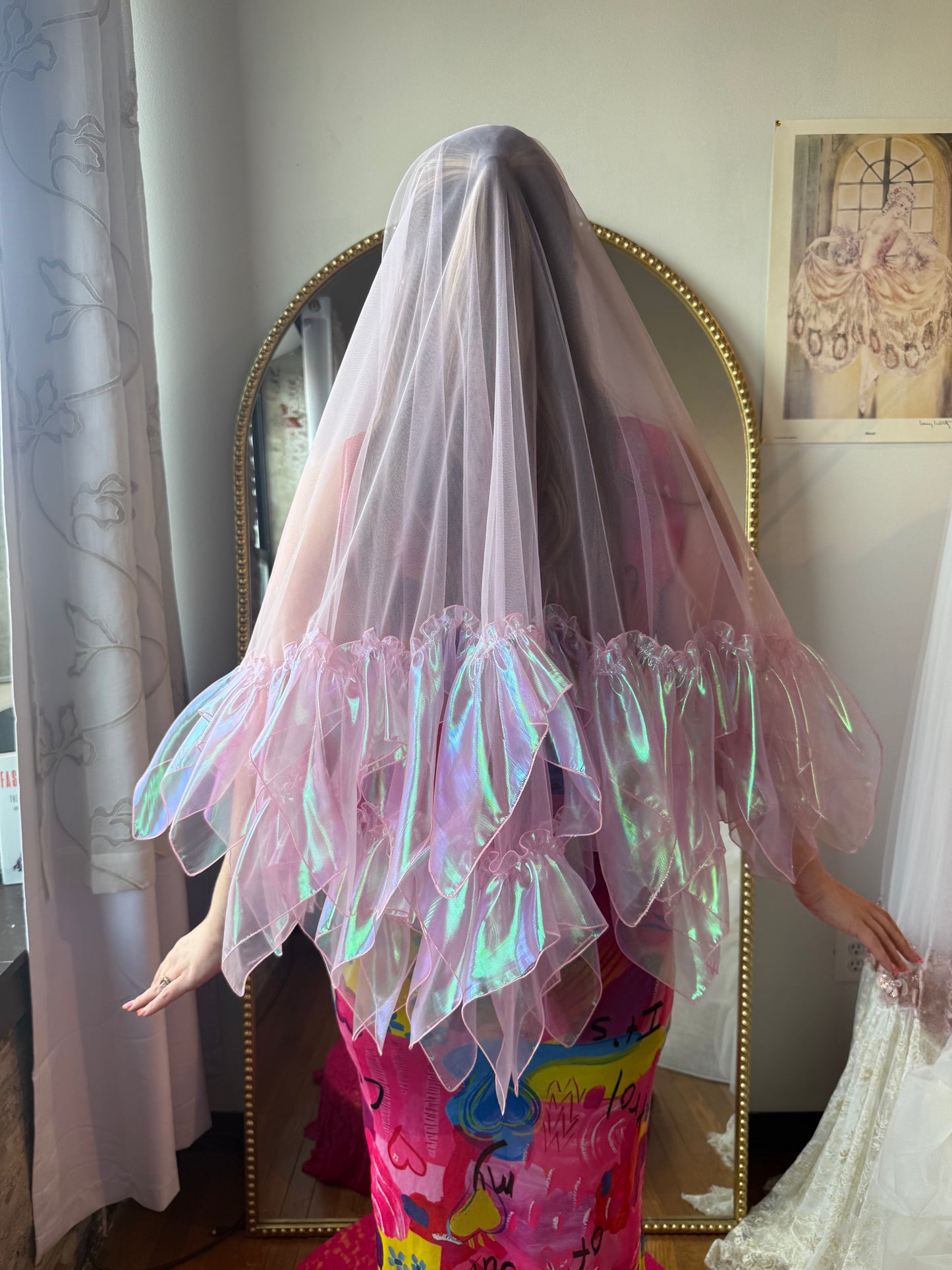 Crysta Veil