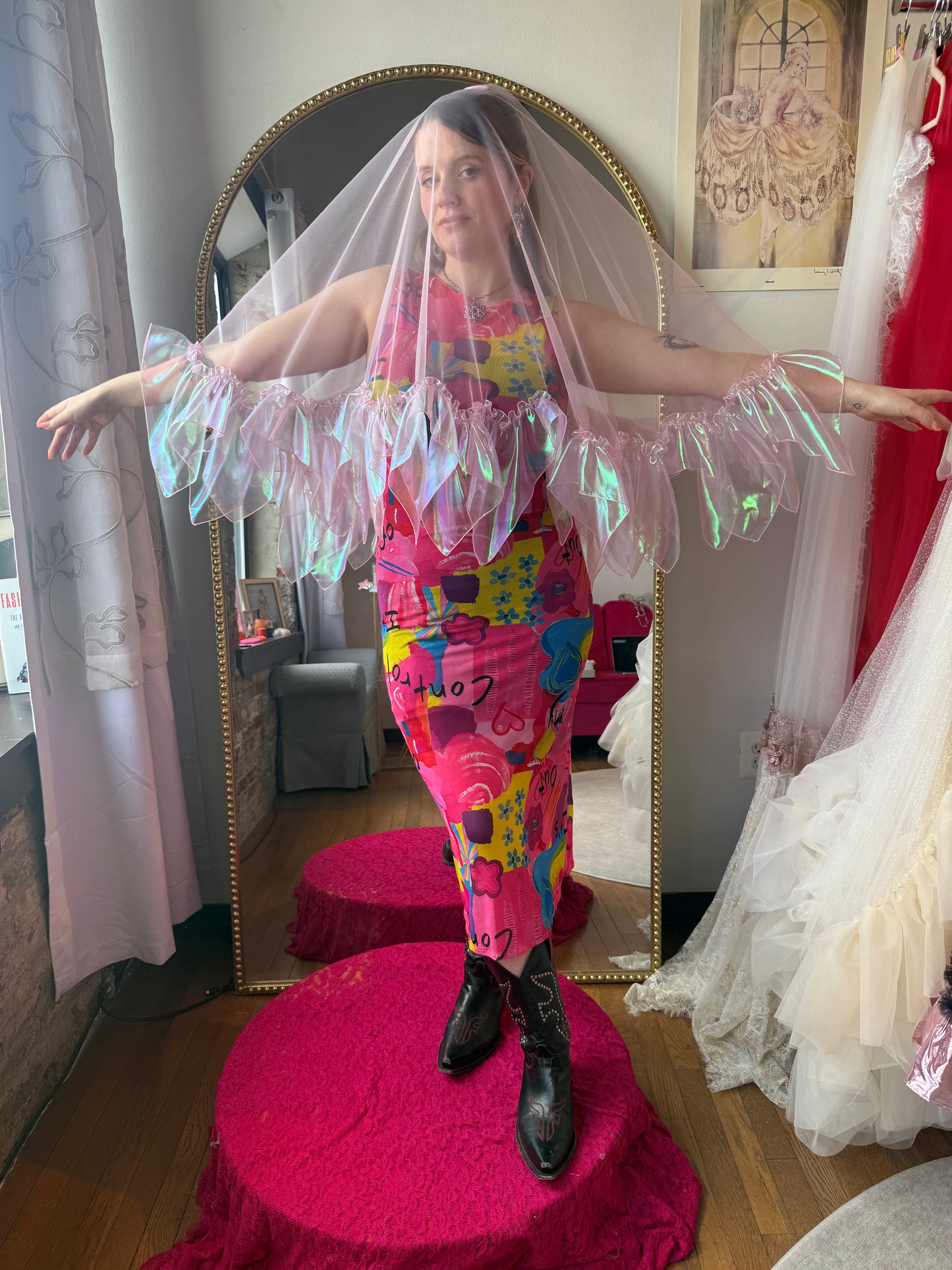 Crysta Veil