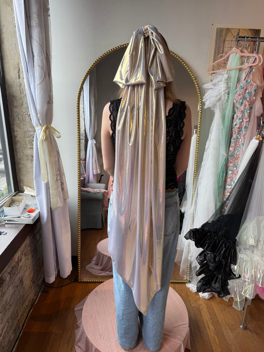 Jolie Bow Veil White Gold Sample