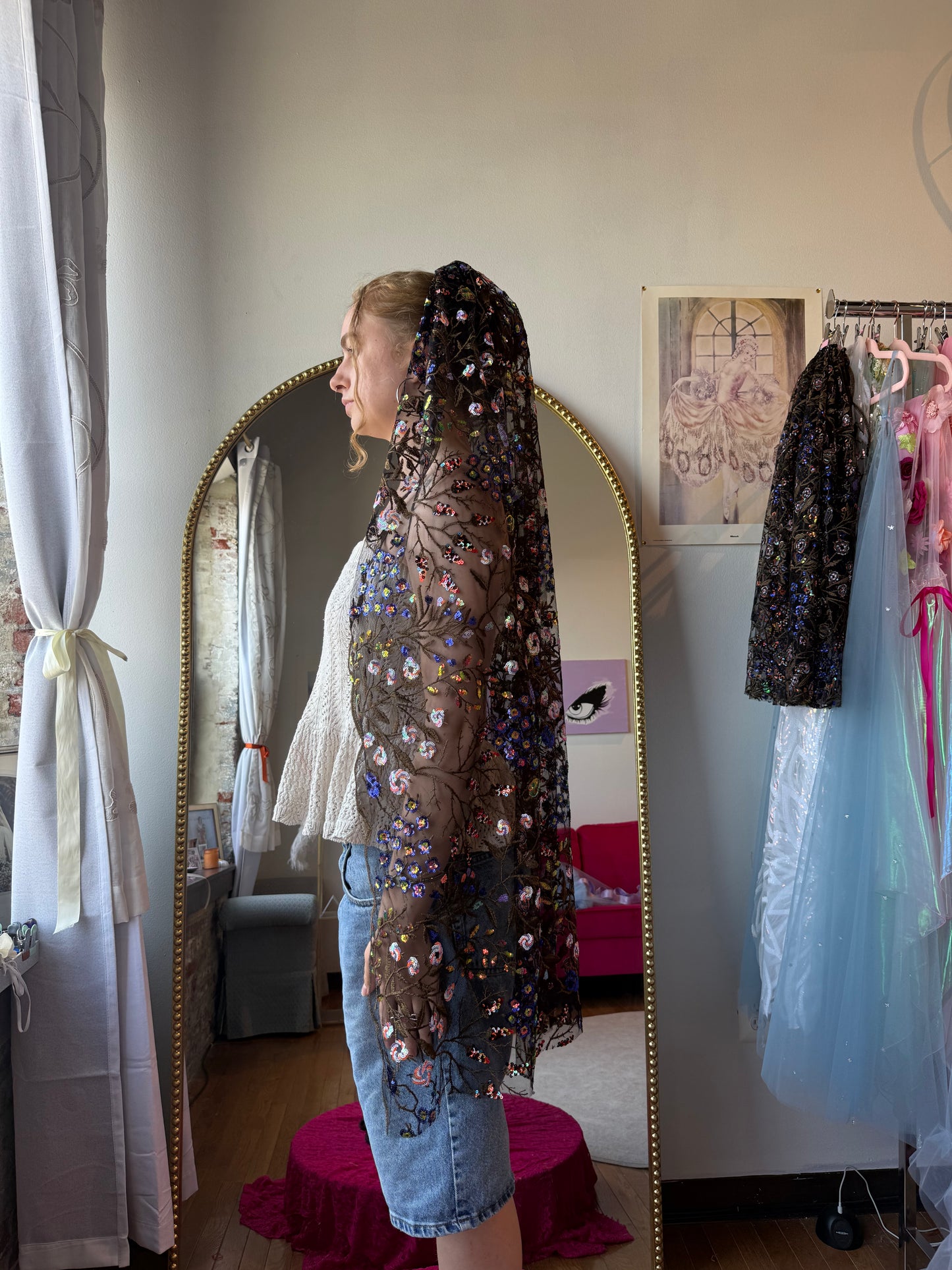 Secret Garden Veil Fingertip Length