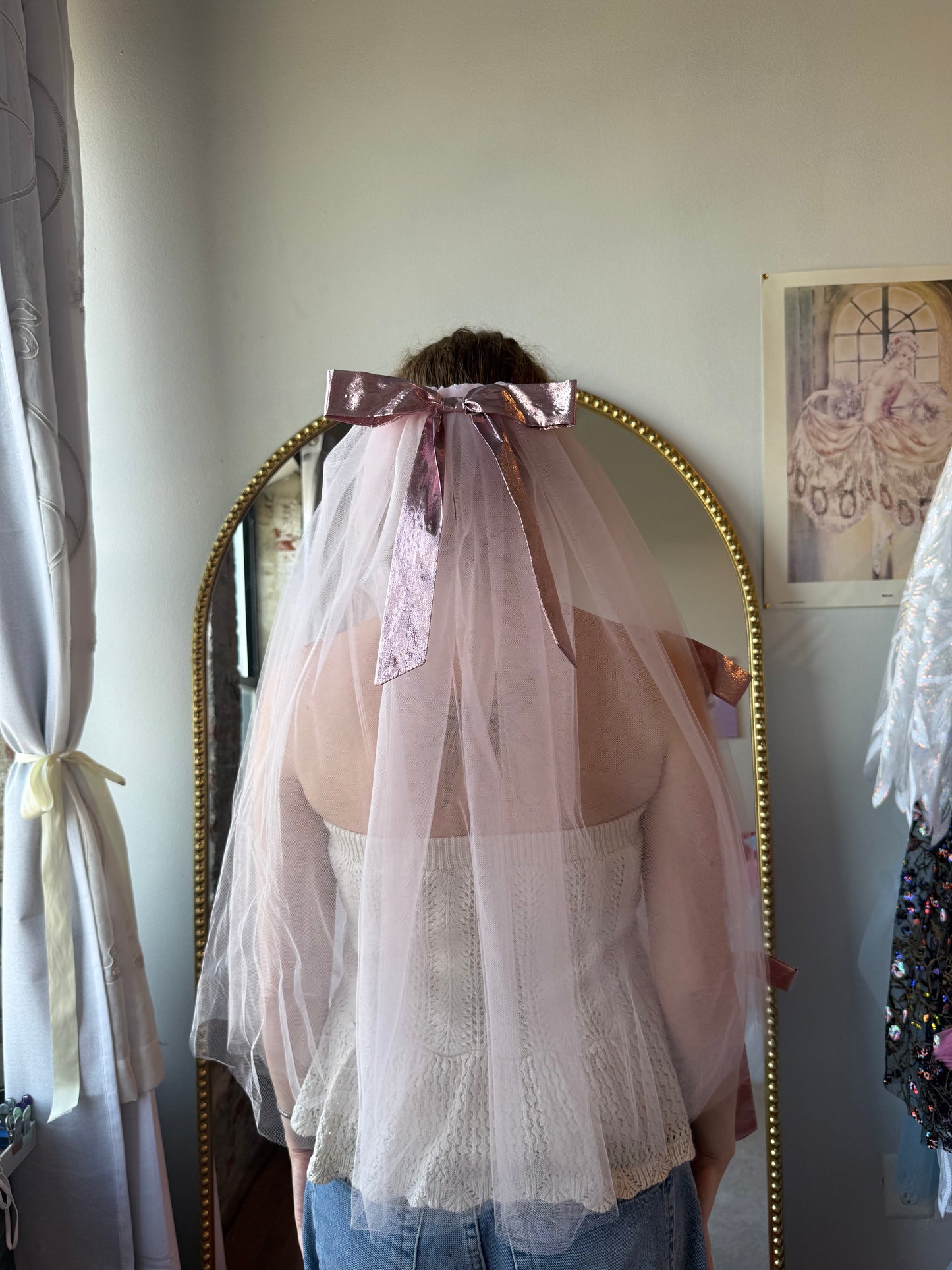 Pink Bow veil (has hole)