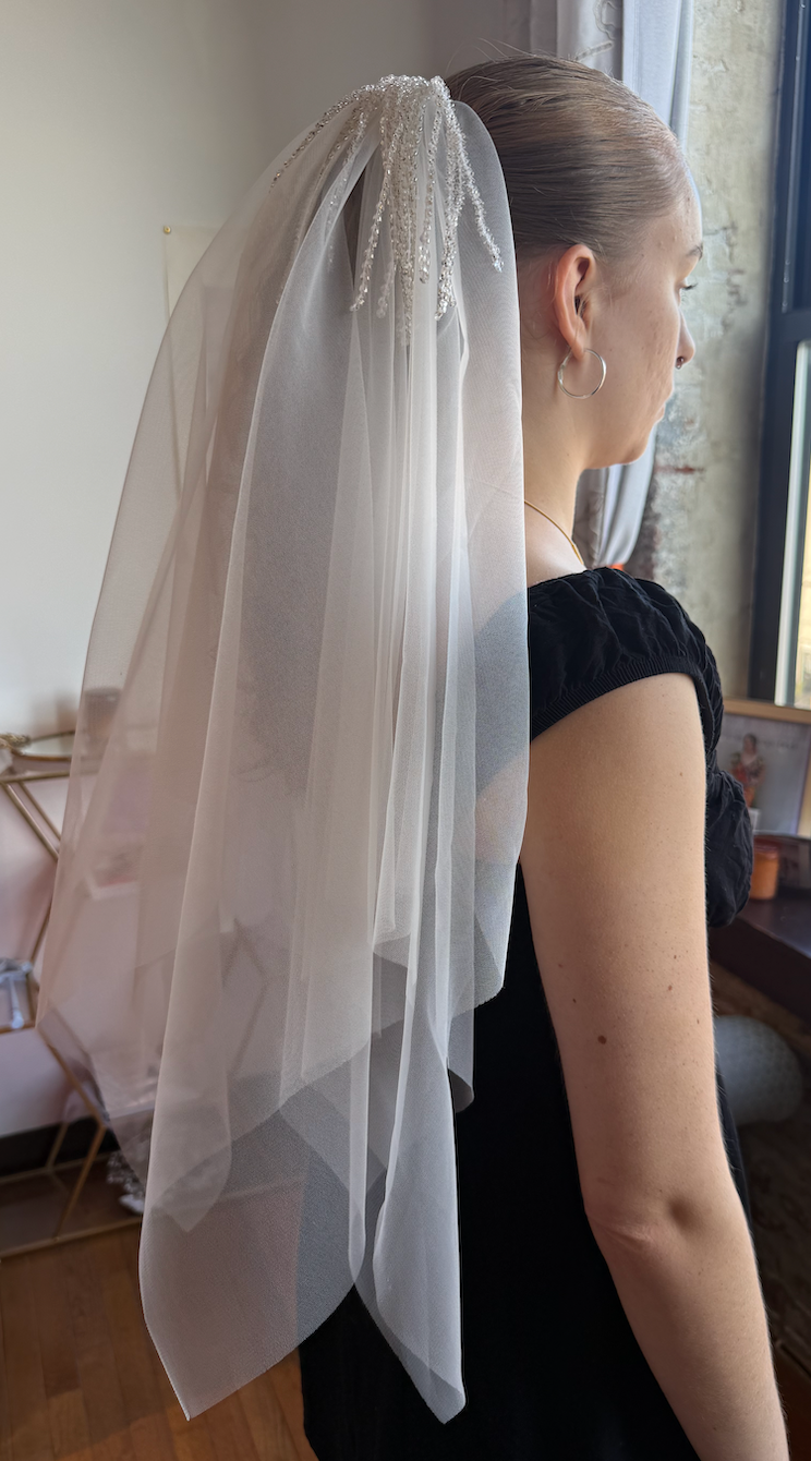 *Ready to ship* White Dew Drop Veil Elbow Length